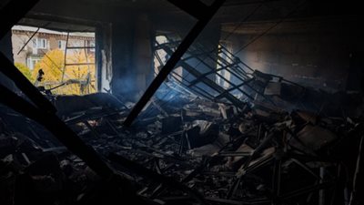  صراع روسي أوكراني على مدينة باخموت الإستراتيجية.. كييف تقاتل بضراوة دفاعا عنها وموسكو تمارس سياسة الأرض المحروقة