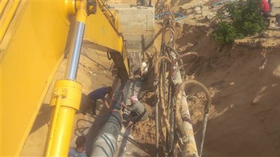 عودة المياه لمدينة المستقبل بالإسماعيلية بعد إصلاح الكسر المفاجئ| صور