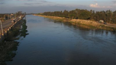 حاولت التخلص من حياتها .. إنقاذ سيدة من الموت غرقا في مياه ترعة الإسماعيلية بالشرقية