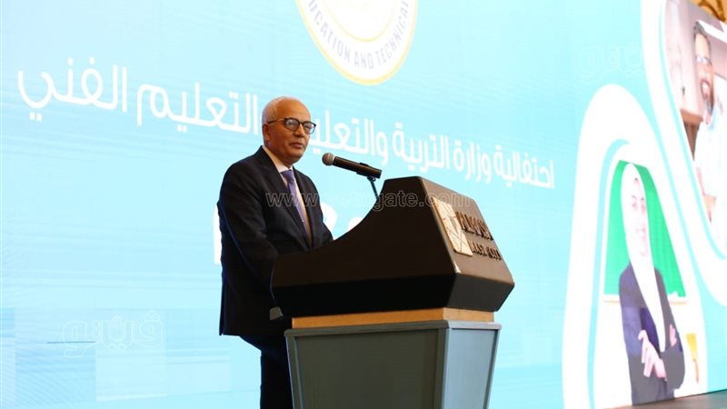  الدكتور رضا حجازي