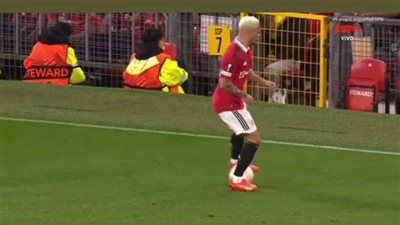 بعد استعراض 360 درجة.. نجم مانشستر يونايتد يرد على منتقديه | فيديو