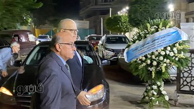 بدء عزاء الدكتور محمود علم الدين.. والخشت والباز أول الحضور |فيديو وصور