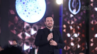 معجبة تهادي عاصي الحلاني في حفل الأوبرا.. والمطرب: شكرا كثيرا | صور