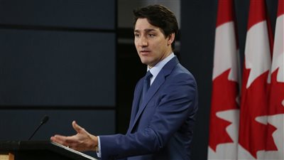 كندا تمنح أوكرانيا 500 مليون دولار وتفرض عقوبات على روسيا