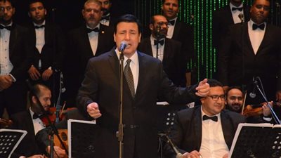 أحمد إبراهيم يتألق في مهرجان الموسيقى العربية الـ31 بأوبرا دمنهور | صور