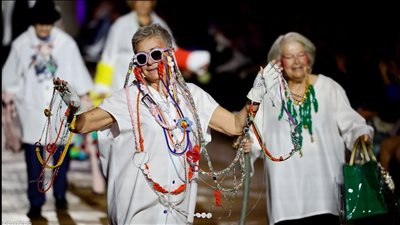 العمر مجرد رقم.. 