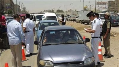 تحرير 2169 مخالفة عدم تركيب الملصق الإلكتروني والتحفظ على 52 مركبة متروكة 