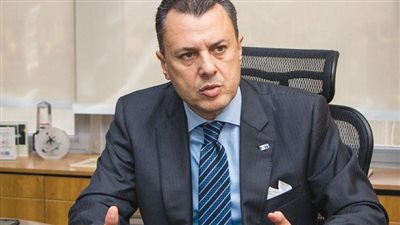 وزير السياحة والآثار يبحث تنشيط الحركة الوافدة مع سفير كازاخستان بالقاهرة