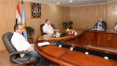 محافظ أسيوط يكلف برصد التعديات على الأراضي 