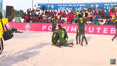 السنغال يفوز على منتخب مصر بركلات الترجيح ويتوج بطلا لأمم أفريقيا الشاطئية 