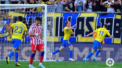 أتلتيكو مدريد يخسر أمام قادش 2/3 وفوز ألميريا على سيلتا فيجو في الليجا