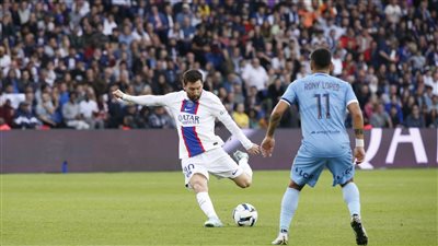 باريس سان جيرمان يخطف فوزا مثيرا من تروا 3/4 في الدوري الفرنسي