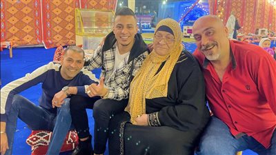 مطرب المهرجانات علي قدورة يعلن وفاة جدته