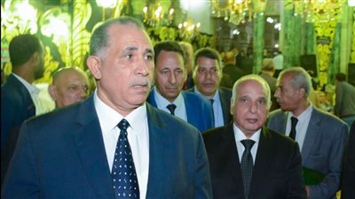 نقيب المحامين يقدم واجب العزاء في فريد الديب