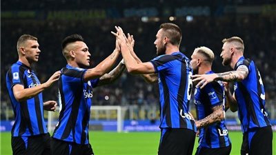 إنتر ميلان يسحق بولونيا 1/6 في الدوري الإيطالي 