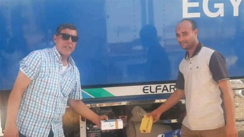رجال الجمارك بالإدارة