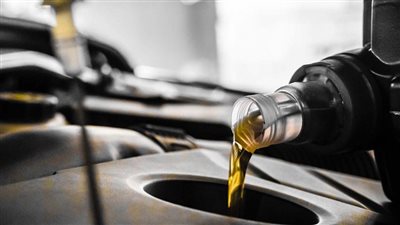 حماية المستهلك: ضبط مصنع لإعادة تدوير زيوت محركات السيارات بالدقهلية