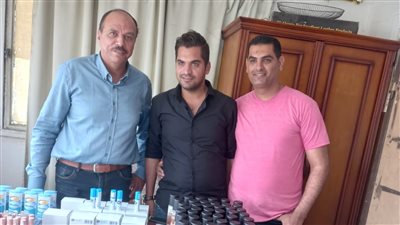 جمارك دمياط: ضبط محاولة تهريب أسلحة بيضاء ومستحضرات التجميل