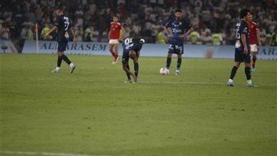 اشتعال أزمة السوبر.. تقرير مراقب المباراة يدين إشارات شيكابالا.. والعقوبات تنتظر قائد الزمالك 