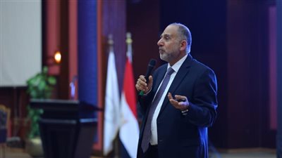 أستاذ الطب النفسي بجامعة الأزهر يضع روشتة لحماية الأطفال من المثلية الجنسية 