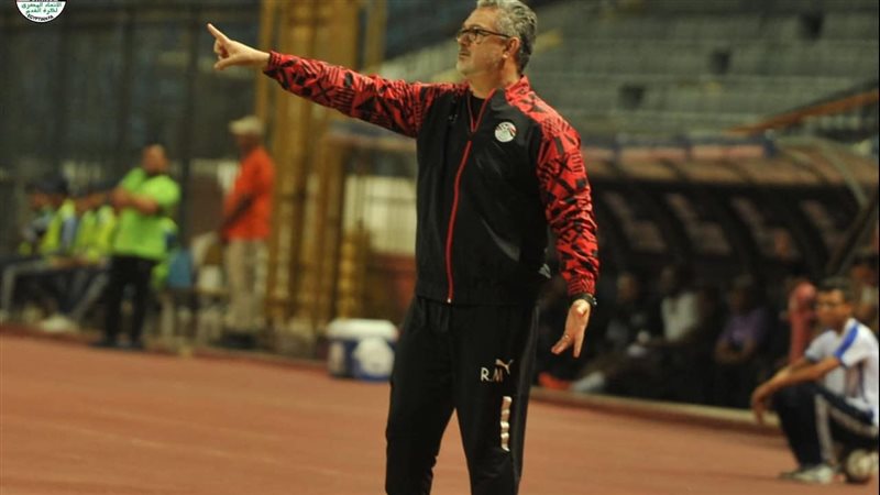 روجيرو ميكالي المدير