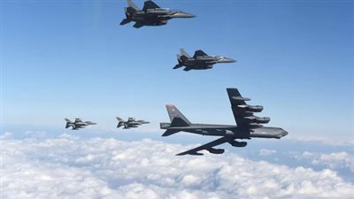 رسالة قوية للصين.. الولايات المتحدة تستعد لنشر 6 قاذفات نووية في أستراليا