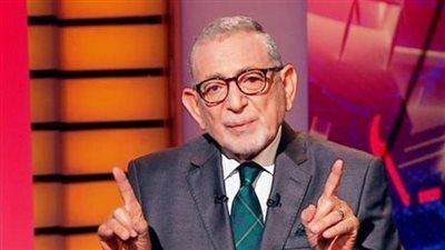 هل الأهلي يتم تدعيمه عكس الزمالك، عدلي القيعي يرد ويكشف الفرق