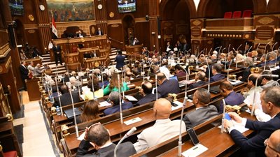 تباين فى موقف أعضاء الشيوخ من تعديلات قانون تعويضات عقود المقاولات