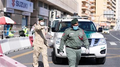 فضح نفسه.. حبس وتغريم آسيوي بدبي سرق مجوهرات وباعها على الإنترنت