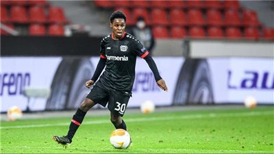 صراع بين مانشستر يونايتد وتشيلسي على نجم ليفركوزن 