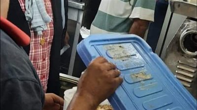 حملة لضبط الأسواق ومتابعة الإجراءات الوقائية بحي الجمرك فى الإسكندرية