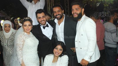 أول صور من زفاف الفنانة إلهام عبد البديع والملحن وليد سامى