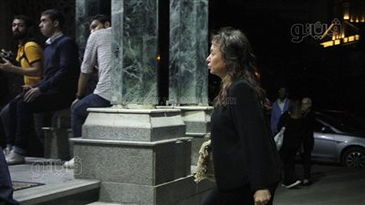 حمدي رزق وإنچي علي فى عزاء الأديب بهاء طاهر| فيديو