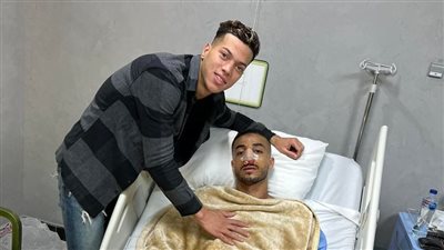 والد عبد المنعم: إمام عاشور مسح الدماء من على وجه ابني