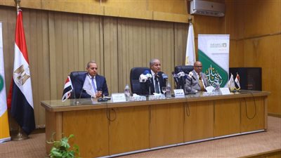 بدء فعاليات توقيع بروتوكول تعاون بين وزارة التموين والبنك الأهلي 