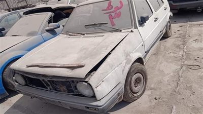 تفاصيل عرض جمارك مطار القاهرة 44 سيارة في مزاد علني