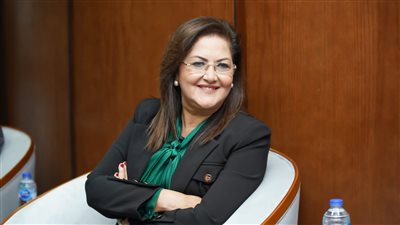 وزيرة التخطيط تلقي محاضرة بعنوان 