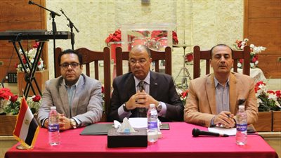 كلية لاهوت اكسبلورنيشنز تناقش رسالة دكتوراة حول البابا شنودة الثالث