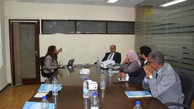 رئيس جامعة حلوان يتفقد مقرات كلية الدراسات العليا والبحوث البينية