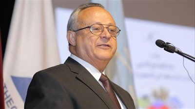 مدير مكتبة الإسكندرية يستقبل واعظات الأزهر الشريف