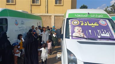 الكشف على 1988 مريضًا فى قافلة طبية بالدقهلية