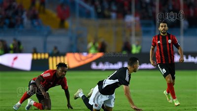 التسلل يحرم كريم فؤاد من الهدف الخامس للأهلي في شباك الداخلية