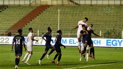 بضربة جزاء.. زيزو يتقدم بالهدف الأول للزمالك في شباك إنبي | صور
