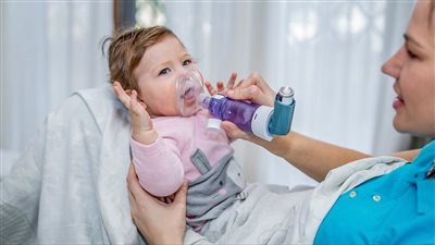 مخاطر حساسية الصدر على الأطفال الرضع 