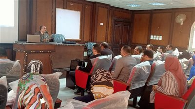 مركز القياس والتقويم بجامعة الأزهر يواصل تدريباته بكليات الوجه البحري في تفهنا الأشراف 