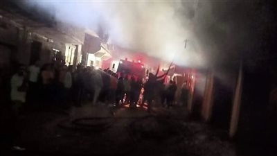 إخماد حريق نشب داخل ورشة دوكو فى العمرانية