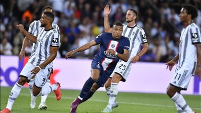 رغم تساويهما في كل شيء.. لماذا فقد سان جيرمان صدارة مجموعته بدوري أبطال أوروبا