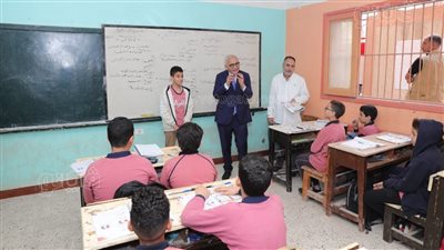 حجازي يتفقد سير العملية التعليمية بمدارس الشرقية