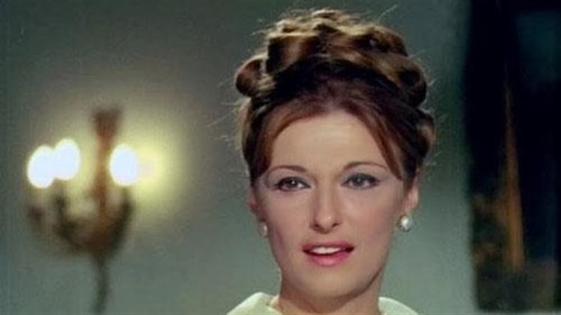 الراحلة مريم فخر