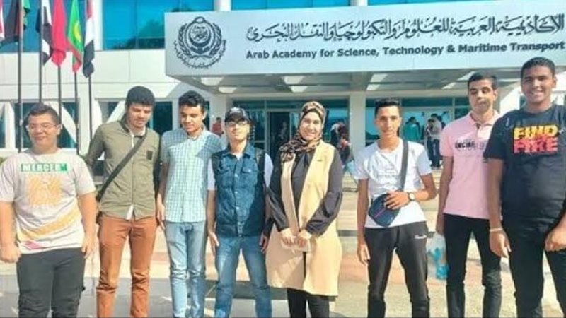طلاب جامعة القاهرة